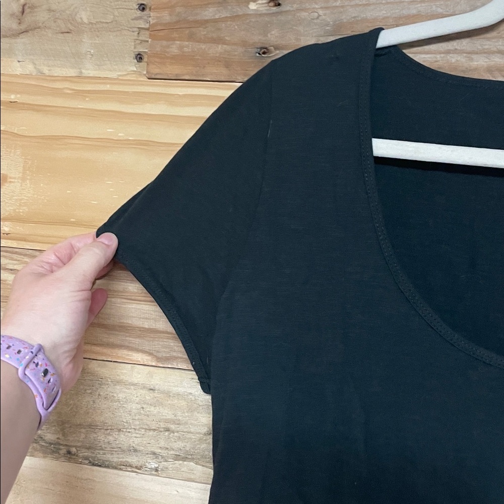 J. Crew Organic Slub size XL Black Short Sleeve Scoop Neck T-Shirt - Picture 3 of 6
